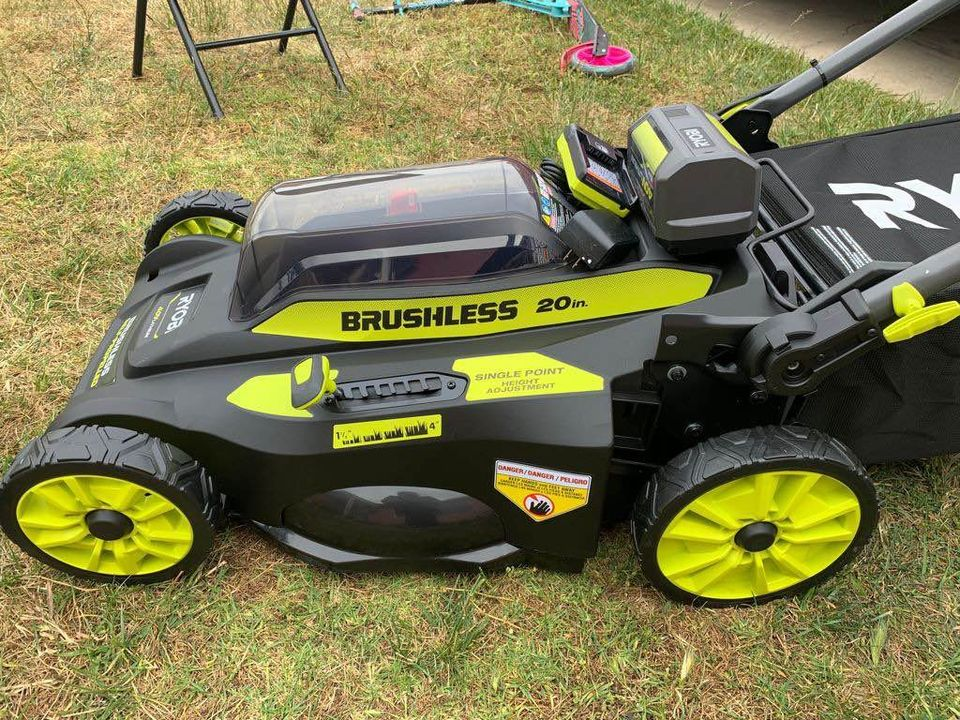 RYOBI 20 in. 40-Volt 6.0 Ah Lithium-Ion Battery Brushless Cordless Walk Behind Self-Propelled Lawn Mower with Charger Included