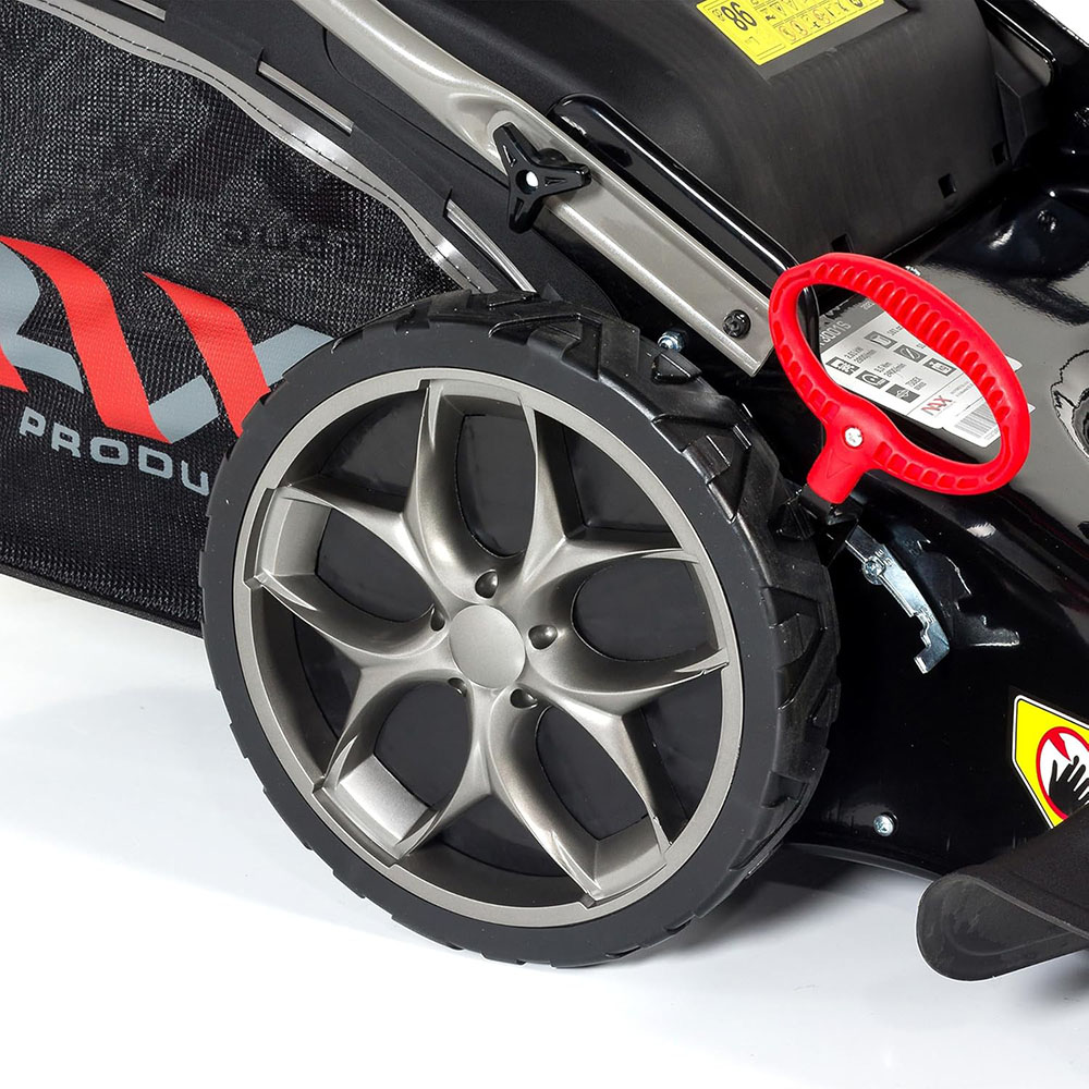 Benzin-Rasenmäher mit Antrieb NAX 4000S